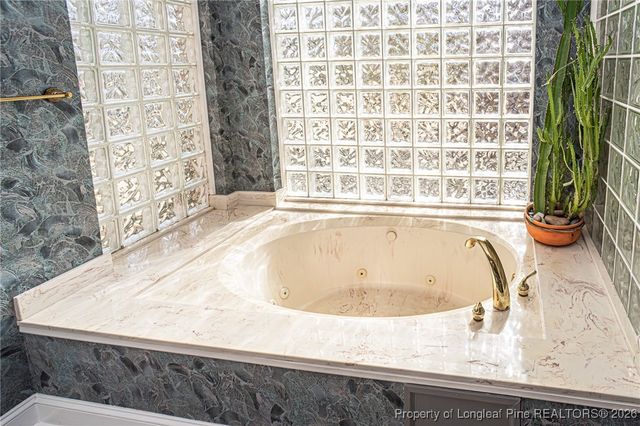 6486 Summerchase Drive, Fayetteville, NC 28311