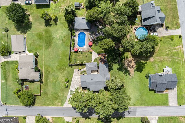 205 Calloway Club Drive, Rockmart, GA 30153