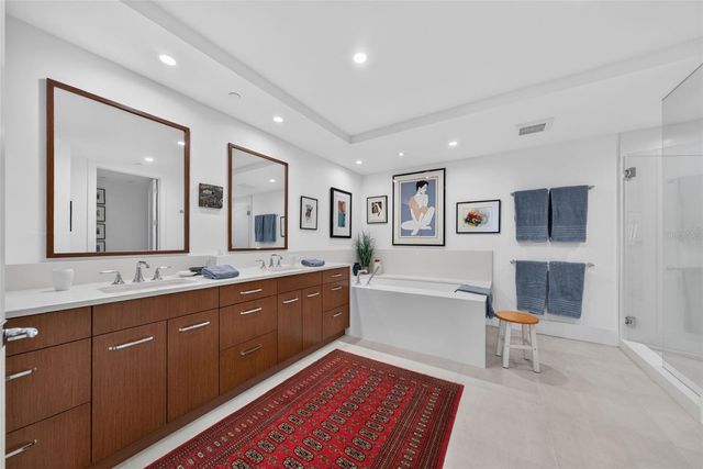 35 WATERGATE DRIVE 1104, Sarasota, FL 34236