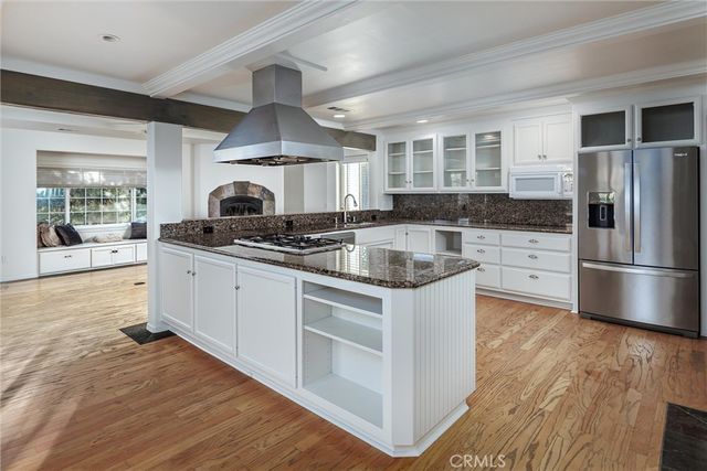 806 Grove Street, Paso Robles, CA 93446