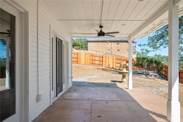 806 Grove Street, Paso Robles, CA 93446