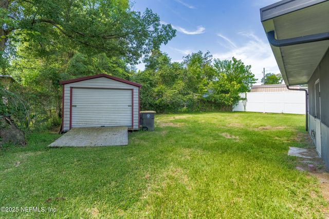 6714 CALVADOS Avenue, Jacksonville, FL 32205