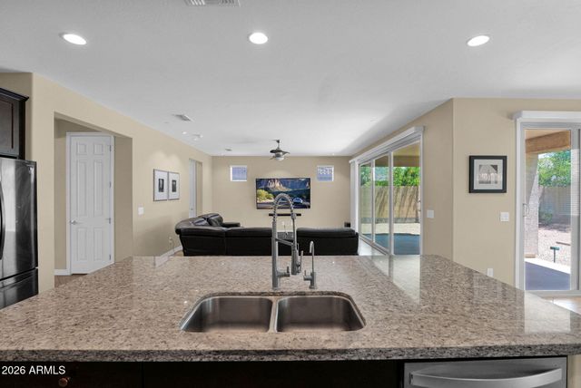 2839 E MUIRFIELD Street, Gilbert, AZ 85298