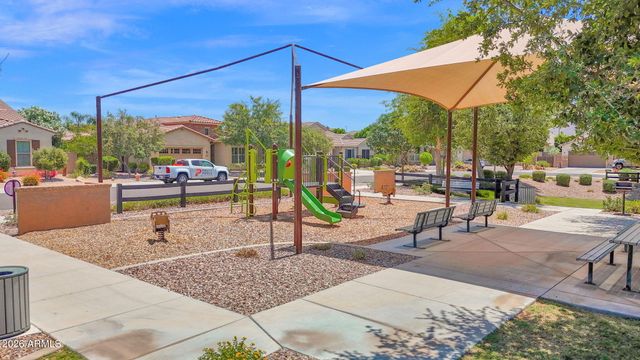 2839 E MUIRFIELD Street, Gilbert, AZ 85298