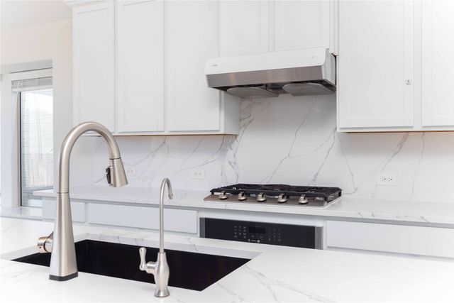 10038 Boswell Drive, Frisco, TX 75035