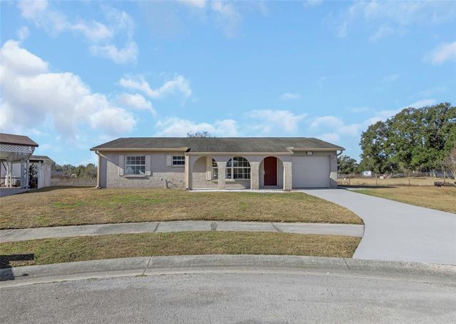 8327 JACQUELINE COURT, Zephyrhills, FL 33541