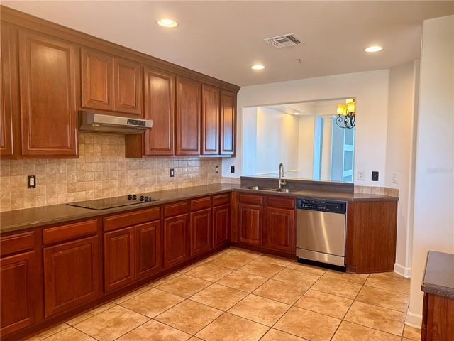 8767 THE ESPLANADE 39, Orlando, FL 32836