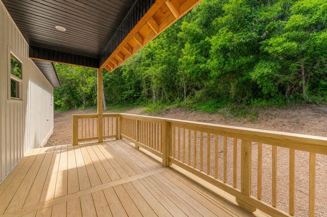186 Jacks Hollow Road, Walnut Shade, MO 65771