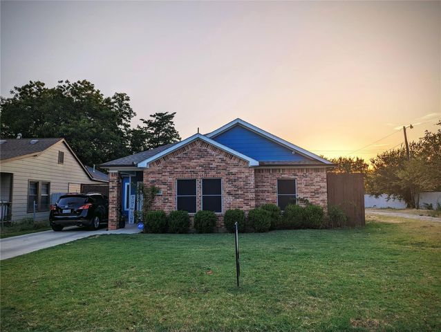 2715 Britton Avenue, Dallas, TX 75216