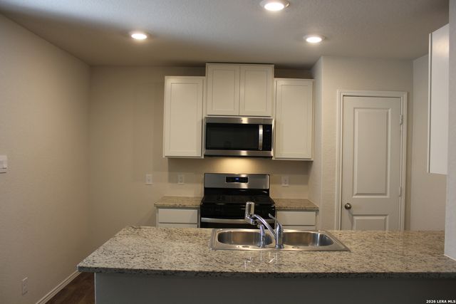 15726 Smoky Honeyeater, San Antonio, TX 78253