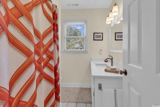 728 Crooked Oak Dr., Pawleys Island, SC 29585