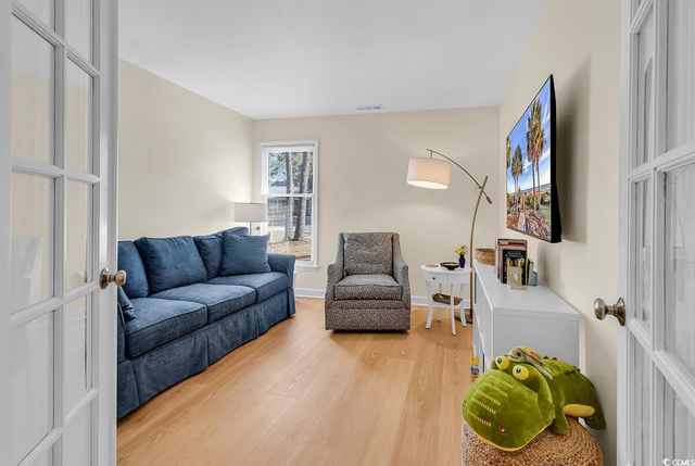 728 Crooked Oak Dr., Pawleys Island, SC 29585