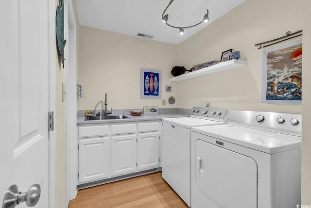 728 Crooked Oak Dr., Pawleys Island, SC 29585