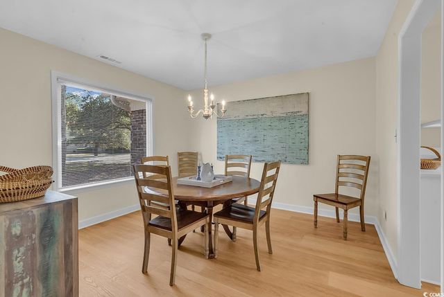 728 Crooked Oak Dr., Pawleys Island, SC 29585