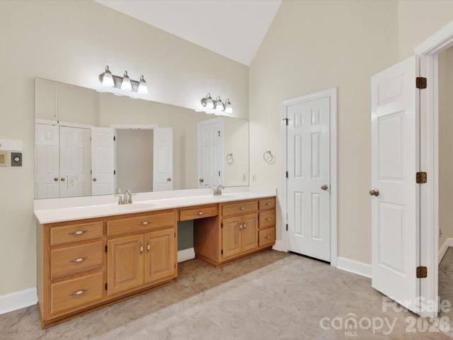 1318 Fawn Ridge Road NW, Concord, NC 28027