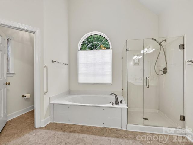 1318 Fawn Ridge Road NW, Concord, NC 28027