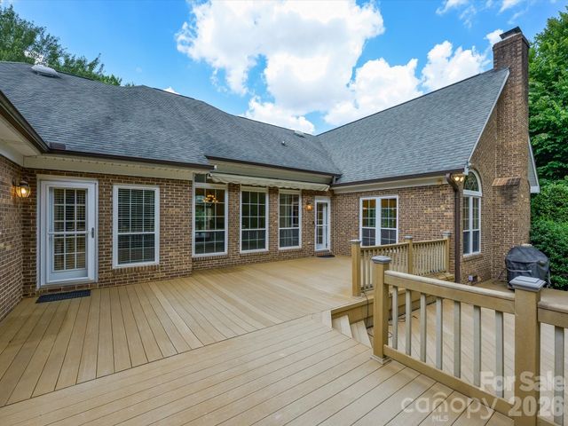 1318 Fawn Ridge Road NW, Concord, NC 28027