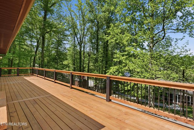 118 Clark Lane, Harriman, TN 37748