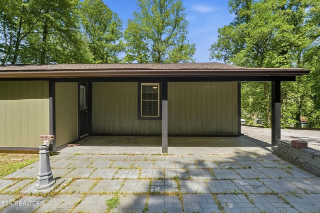 118 Clark Lane, Harriman, TN 37748