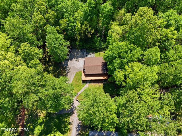 118 Clark Lane, Harriman, TN 37748