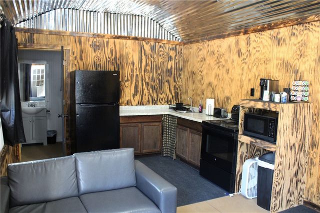 455 S Tony De La Rosa St, Sarita, TX 78385