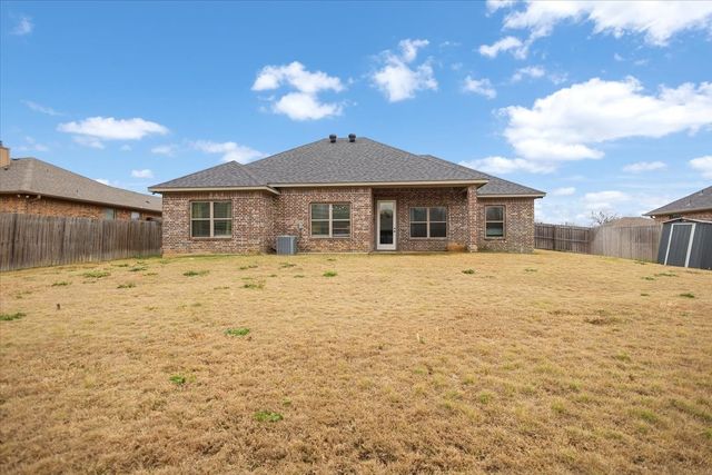 109 Bois D Arc, Bullard, TX 75757