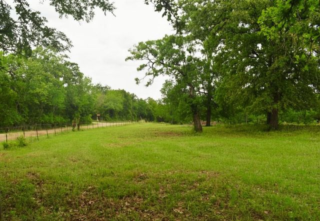 TBD Fcr 421 W, Buffalo, TX 75831