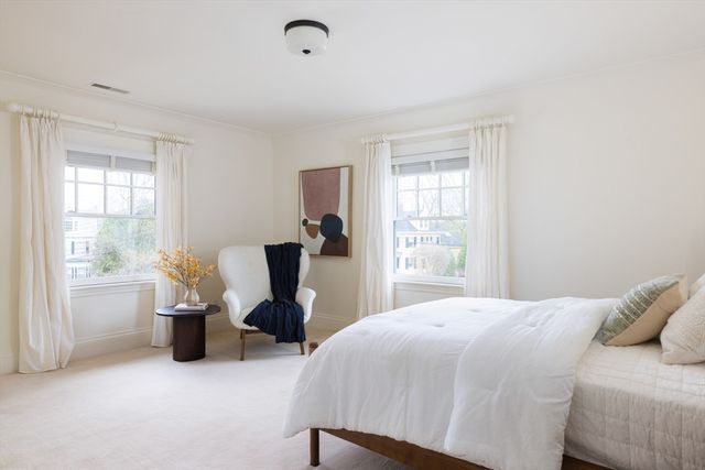 11 Winthrop Road, Lexington, MA 02421