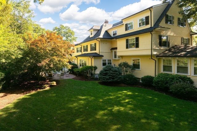 11 Winthrop Road, Lexington, MA 02421