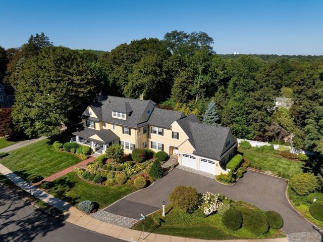 11 Winthrop Road, Lexington, MA 02421