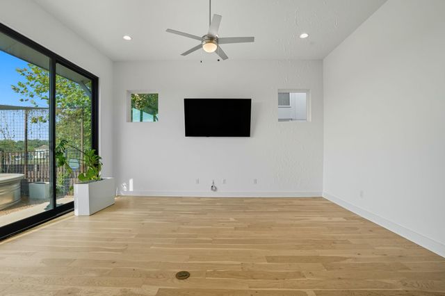 5432 AGATHA CIR, Austin, TX 78724