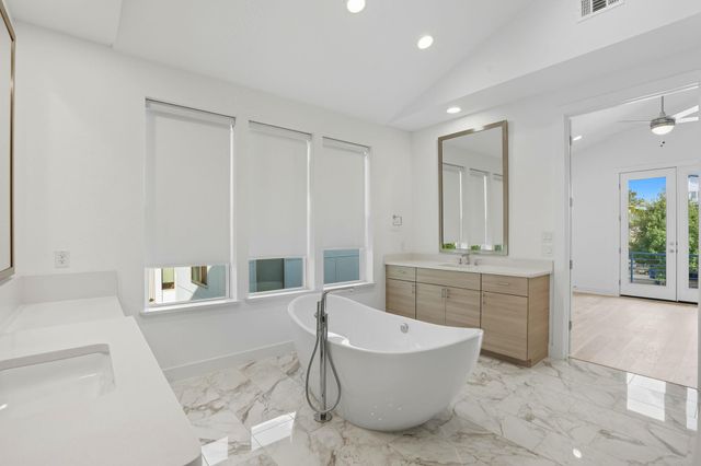 5432 AGATHA CIR, Austin, TX 78724