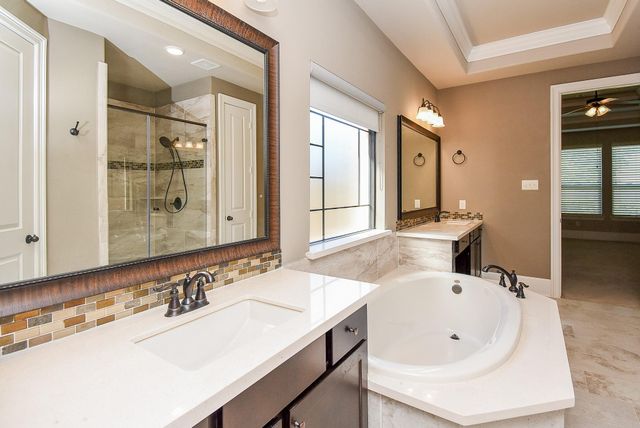 10115 Cypress Path, Missouri City, TX 77459