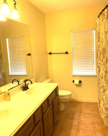 8406 Hot Springs Drive, Houston, TX 77095
