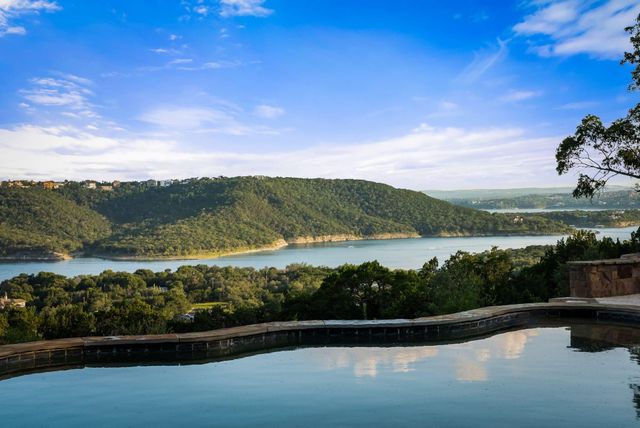 8145 Lake Mountain LN, Leander, TX 78641