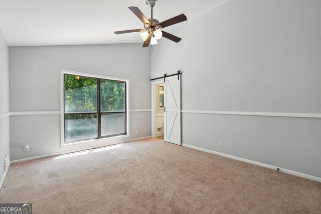 5249 Golf Valley Way, Stone Mountain, GA 30088