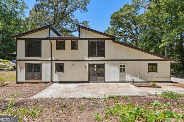 5249 Golf Valley Way, Stone Mountain, GA 30088