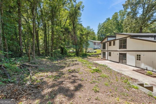 5249 Golf Valley Way, Stone Mountain, GA 30088
