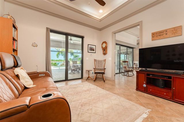 10650 POUGHKEEPSIE CIRCLE, Port Charlotte, FL 33981