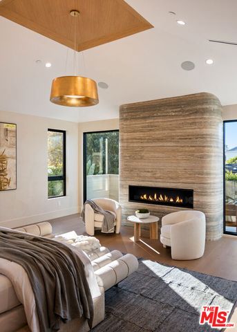 565 Toyopa Drive, Pacific Palisades (los Angeles), CA 90272