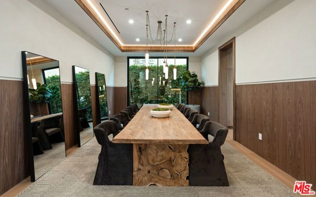 565 Toyopa Drive, Pacific Palisades (los Angeles), CA 90272