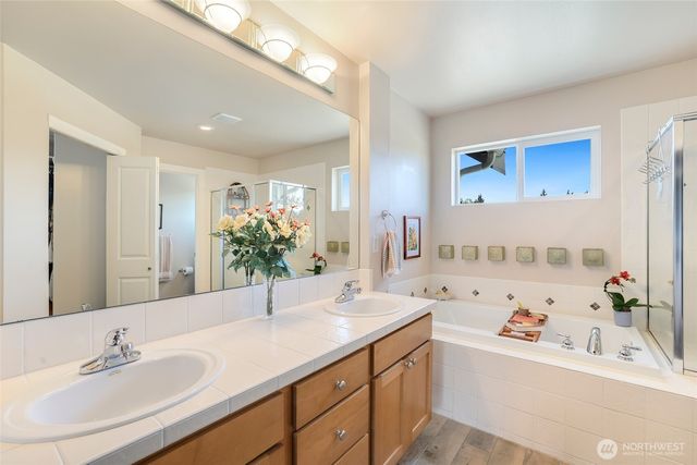 5440 NE 2nd Court, Renton, WA 98059