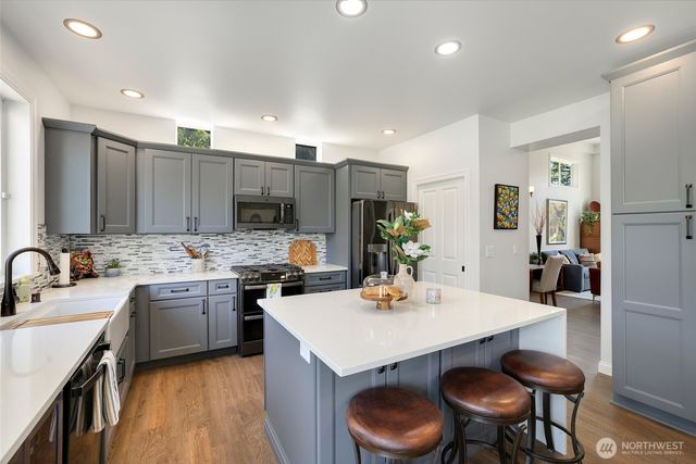 5440 NE 2nd Court, Renton, WA 98059