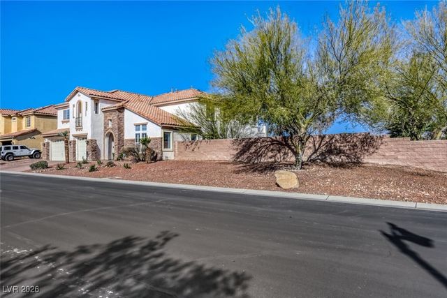 6320 Thunder Blitz Avenue, Las Vegas, NV 89131