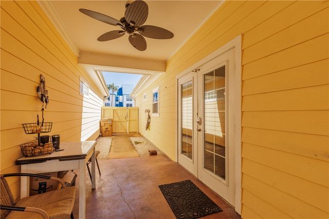 14521 E Cabana St 305, Corpus Christi, TX 78418