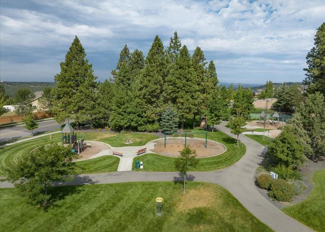 5229 S Falcon Point Ct, Spokane, WA 99224