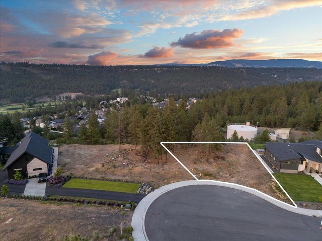 5229 S Falcon Point Ct, Spokane, WA 99224