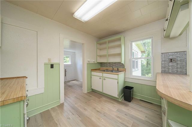 115 E Main Street, Jonesville, NC 28642