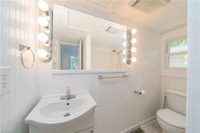 115 E Main Street, Jonesville, NC 28642