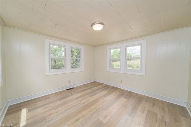 115 E Main Street, Jonesville, NC 28642
